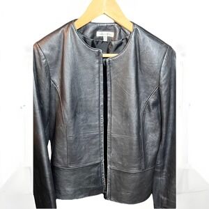 Yvonne Marie Black Leather Jacket Womens Size 6 Collarless Open‎ Front Cropped